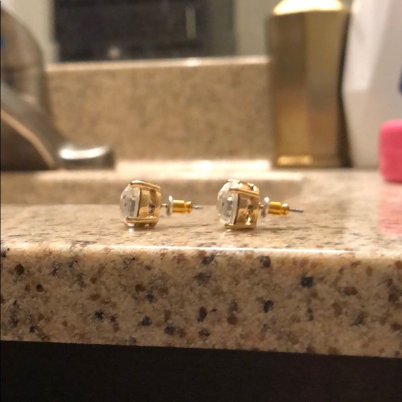 Kate Spade studs! - Picture 4 of 5